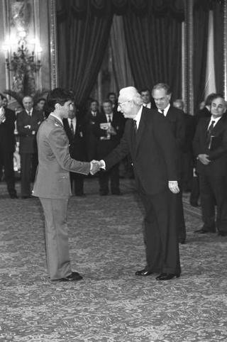 Incontro del Presidente della Repubblica Francesco Cossiga con Arrigo Gattai, presidente del CONI, con gli atleti, i tecnici e i dirigenti che hanno partecipato ai XVI Giochi Olimpici invernali di Albertville