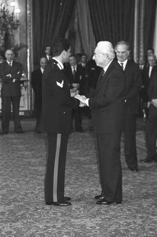 Incontro del Presidente della Repubblica Francesco Cossiga con Arrigo Gattai, presidente del CONI, con gli atleti, i tecnici e i dirigenti che hanno partecipato ai XVI Giochi Olimpici invernali di Albertville
