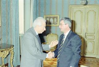Il Presidente della Repubblica Francesco Cossiga con Francesco Borghetto, sindaco di Sassari
