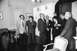 Il Presidente della Repubblica Francesco Cossiga riceve Giovanni Mario Rossignolo, presidente della Seleco, con Peter Secchia, ambasciatore degli Stati Uniti d'America a Roma