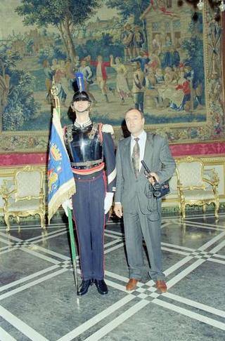 Cerimonia di conferimento del titolo di "appuntato onorario" del Reggimento carabinieri guardie della Repubblica al Presidente della Repubblica