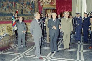 Cerimonia di conferimento del titolo di "appuntato onorario" del Reggimento carabinieri guardie della Repubblica al Presidente della Repubblica