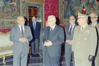 Cerimonia di conferimento del titolo di "appuntato onorario" del Reggimento carabinieri guardie della Repubblica al Presidente della Repubblica