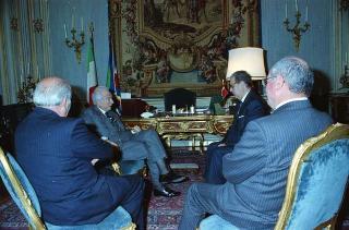 Dimissioni e congedo del Presidente Cossiga