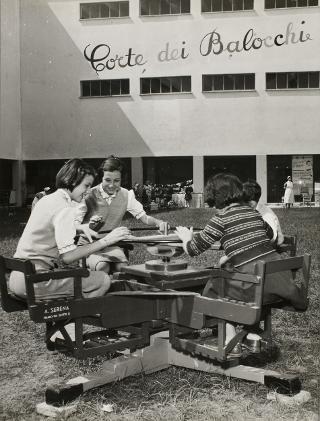 Paola, Roberta e Lorenzo Einaudi alla XXX Fiera Campionaria Internazionale di Milano