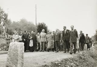 Intervento del Presidente della Repubblica Luigi Einaudi e della moglie Ida all'inaugurazione dalla nuova strada Ollomont - Gracier.