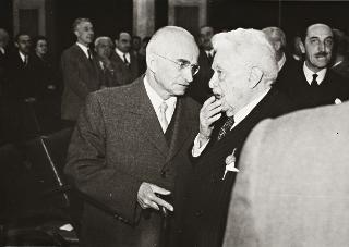 Visita del Presidente della Repubblica Luigi Einaudi a Merano