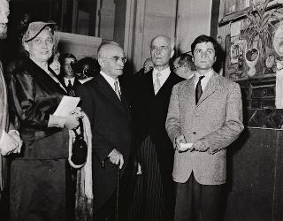 Intervento del Presidente della Repubblica e della Signora Einaudi alla inaugurazione della Mostra annuale dei pensionanti all'Accademia di Francia (Roma - Villa Medici)