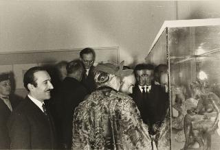 Visita del Presidente della Repubblica Luigi Einaudi alla Quadriennale (Roma)