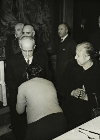 Pranzo offerto a bambini ed anziani poveri al Quirinale