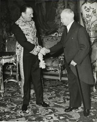 Presentazione delle credenziali del nuovo Ambasciatore d'Inghilterra, Sir Henry Ashley Clarke