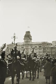 Intervento del Presidente della Repubblica Luigi Einaudi e della moglie Ida alle cerimonie celebrative della Vittoria (Trieste)