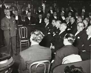 Intervento del Presidente della Repubblica Luigi Einaudi alla cerimonia dell'insediamento del Presidente della Corte dei conti (Roma)