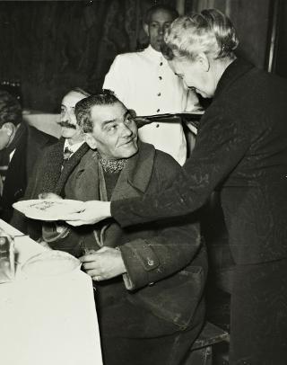 Pranzo offerto al Quirinale ad anziani indigenti