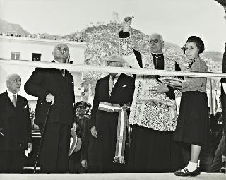 Intervento del Presidente della Repubblica Luigi Einaudi e della moglie Ida alle manifestazioni celebrative del decennale del sacrificio della Città di Cassino