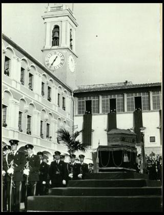 Onoranze a Pietro Mascagni a Livorno nel giugno 1951