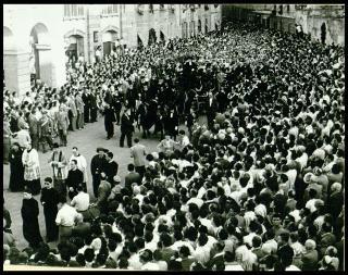 Onoranze a Pietro Mascagni a Livorno nel giugno 1951