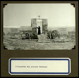 Cerimonia del ricevimento della statua della Madonna consolatrice offerta dai Cavalieri del Santo Sepolcro di Gerusalemme all'Ergastolo di Santo Stefano l'8 agosto 1953
