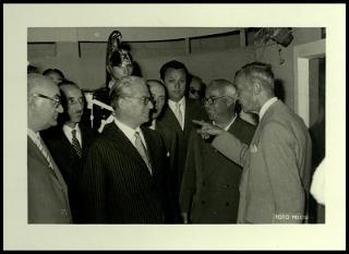Giovanni Gronchi all'inaugurazione della XV manifestazione dell'Ente fiera internazionale della pesca di Ancona