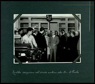 Alba il 7 settembre 1955. Giovanni Gronchi visita la Casa Madre della Pia Società San Paolo, fondata da Don Giacomo Alberione il 20 agosto 1914