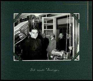 Alba il 7 settembre 1955. Giovanni Gronchi visita la Casa Madre della Pia Società San Paolo, fondata da Don Giacomo Alberione il 20 agosto 1914