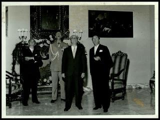 Giovanni Gronchi all'inaugurazione della Sala del Tiepolo nel Palazzo Isimbardi, sede della amministrazione provinciale di Milano