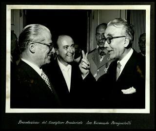 Giovanni Gronchi all'inaugurazione della Sala del Tiepolo nel Palazzo Isimbardi, sede della amministrazione provinciale di Milano