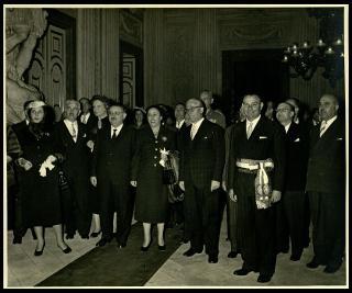 Giovanni Gronchi partecipa alla celebrazione del decennale della ricostituzione della provincia di Caserta