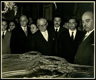 Giovanni Gronchi partecipa alla celebrazione del decennale della ricostituzione della provincia di Caserta