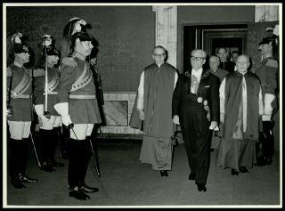 Giovanni Gronchi all'udienza pontificia in Vaticano