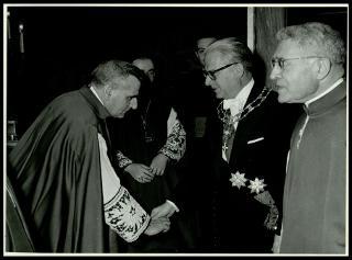 Giovanni Gronchi all'udienza pontificia in Vaticano