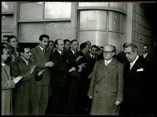 Giovanni Gronchi visita lo stabilimento della Dalmine S.p.a. ad Apuania (Massa)