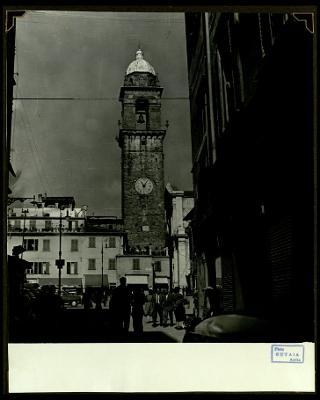 Giovanni Gronchi visita la città di Pontremoli