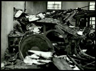 Testimonianze delle officine grafiche Trevisan di Castelfranco Veneto con la documentazione della distruzione a causa di un incendio il 9 gennaio 1956 fino alla ripresa dell'attività nel gennaio 1957
