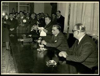 Giovanni Gronchi partecipa all'inaugurazione del grande bacino di carenaggio della Società esercizio bacini napoletani