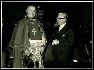 Giovanni Gronchi partecipa all'inaugurazione del grande bacino di carenaggio della Società esercizio bacini napoletani