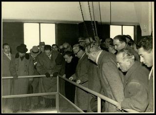 Giovanni Gronchi partecipa all'inaugurazione del grande bacino di carenaggio della Società esercizio bacini napoletani