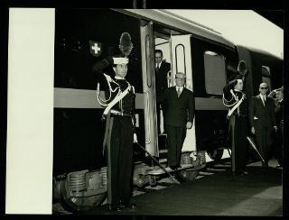 Giovanni Gronchi partecipa alla celebrazione del Cinquantenario del traforo del Sempione (1906-1956)