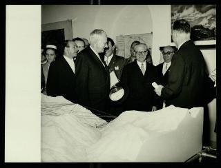 Giovanni Gronchi partecipa alla celebrazione del Cinquantenario del traforo del Sempione (1906-1956)