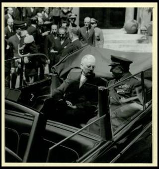Giovanni Gronchi partecipa alla celebrazione del Cinquantenario del traforo del Sempione (1906-1956)