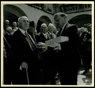 Giovanni Gronchi partecipa alla celebrazione del Cinquantenario del traforo del Sempione (1906-1956)