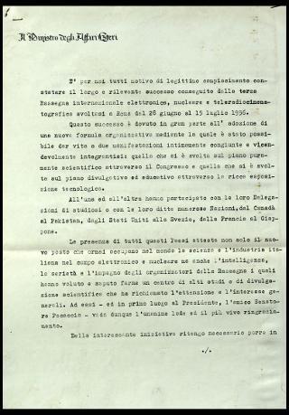 Giovanni Gronchi partecipa alla rassegna internazionale elettronica, nucleare e teleradiocinematografica tenutasi al Palazzo dei Congressi di Roma EUR dal 28 giugno al 15 luglio 1956