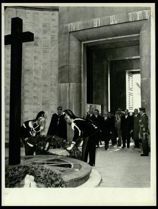 Giovanni Gronchi visita Gorizia il 3 e 4 novembre 1956