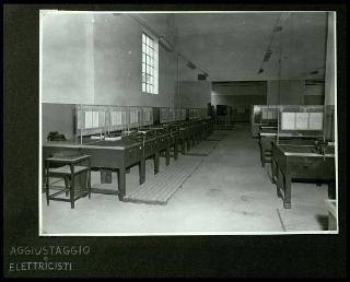 Il Centro addestramento maestranze industriali meridionali di Napoli nel 1955 e 1956