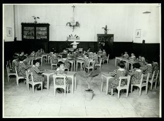 L'orfanotrofio Maria Cristina di Savoia a Bitonto negli anni fine '40 e '50