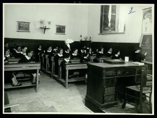 L'orfanotrofio Maria Cristina di Savoia a Bitonto negli anni fine '40 e '50