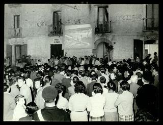 Proiezioni con il cinemobile nel 1956