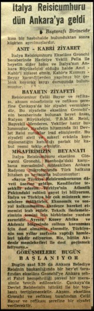 Ritagli di giornali della stampa turca sul viaggio di Gronchi ad Ankara ed Istanbul