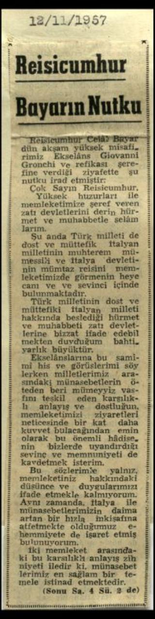 Ritagli di giornali della stampa turca sul viaggio di Gronchi ad Ankara ed Istanbul