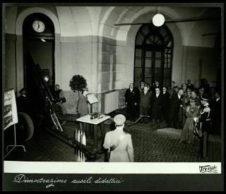 Giovanni Gronchi visita il Palazzo dell'Arsenale di Torino, sede delle Scuole di applicazione d'arma in occasione dell'inaugurazione dell'Anno accademico 1957-58
